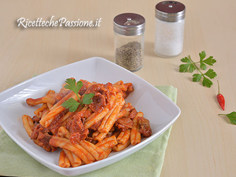 Fusilli al sugo di Salsiccia